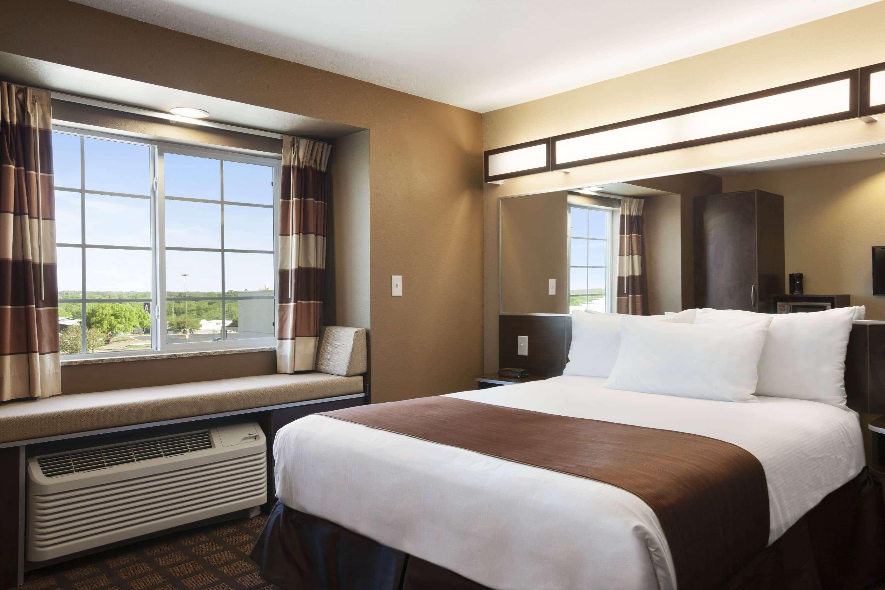 Microtel Inn & Suites Pleasanton Dış mekan fotoğraf