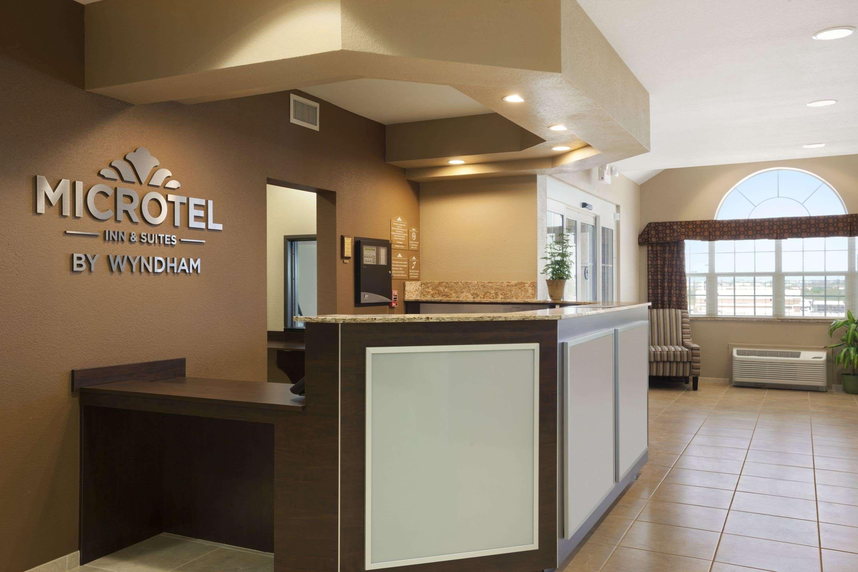 Microtel Inn & Suites Pleasanton Dış mekan fotoğraf